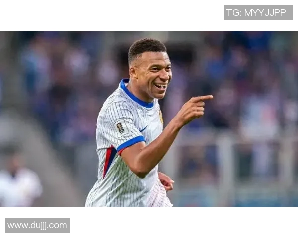 姆巴佩领衔法国队冲击世界杯冠军前景分析与个人表现探讨