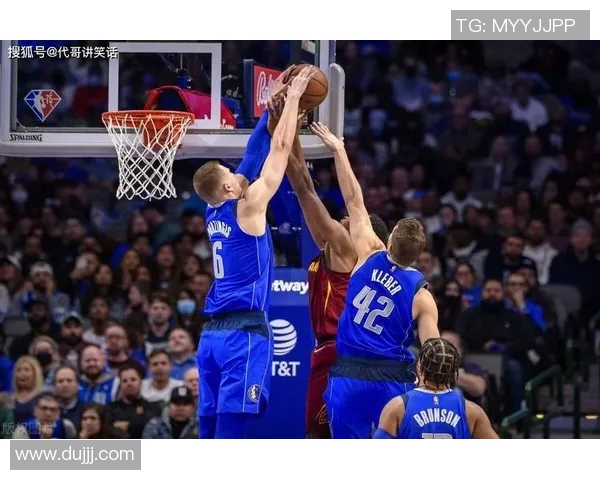 小牛与勇士精彩对决全场录像回放带你重温比赛瞬间与精彩时刻